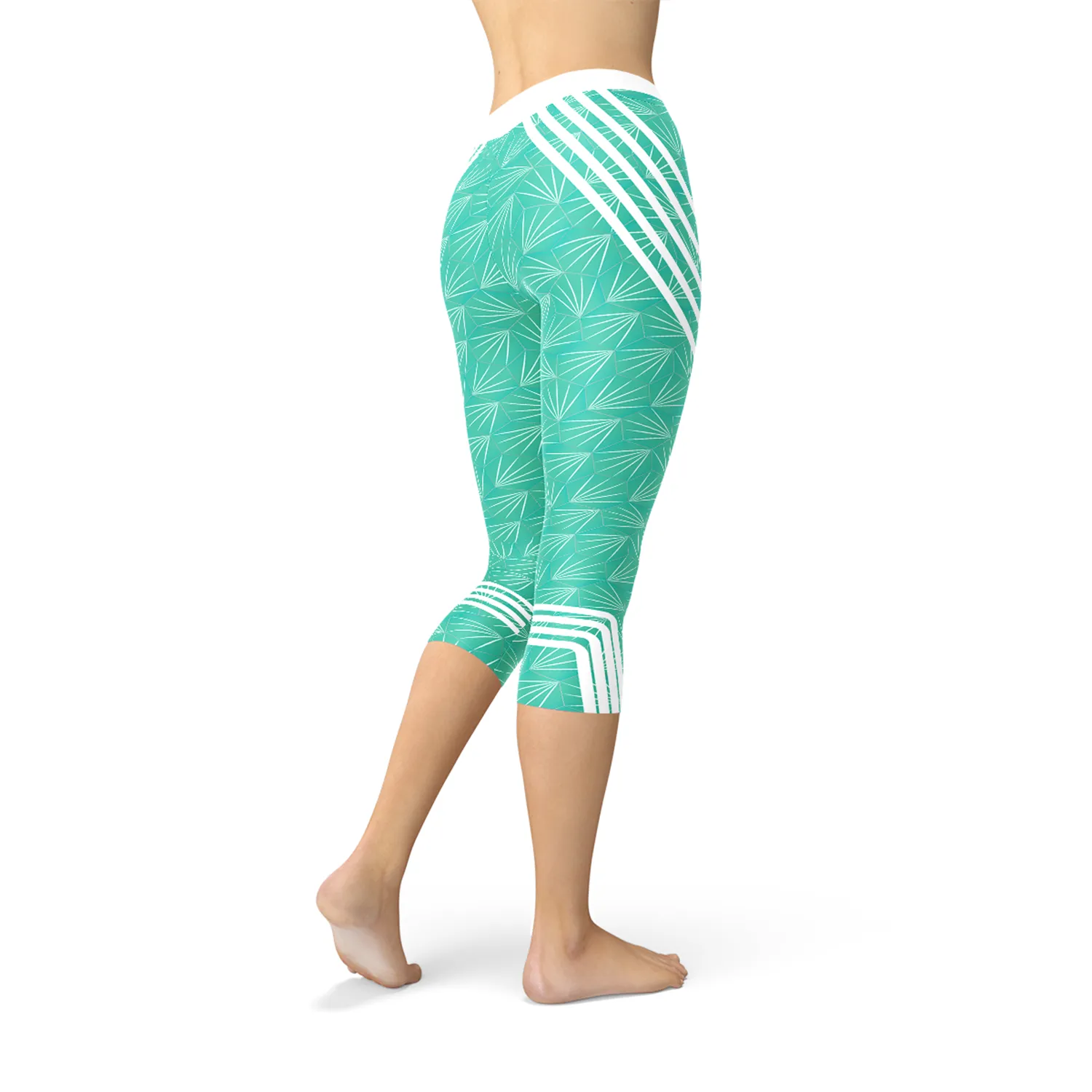 Aqua Energy Performance Capri Leggings