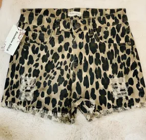 DISTRESSED LEOPARD SHORTS