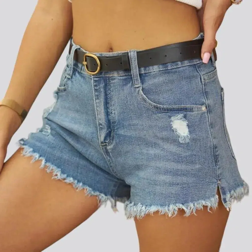 Grunge straight denim shorts for ladies