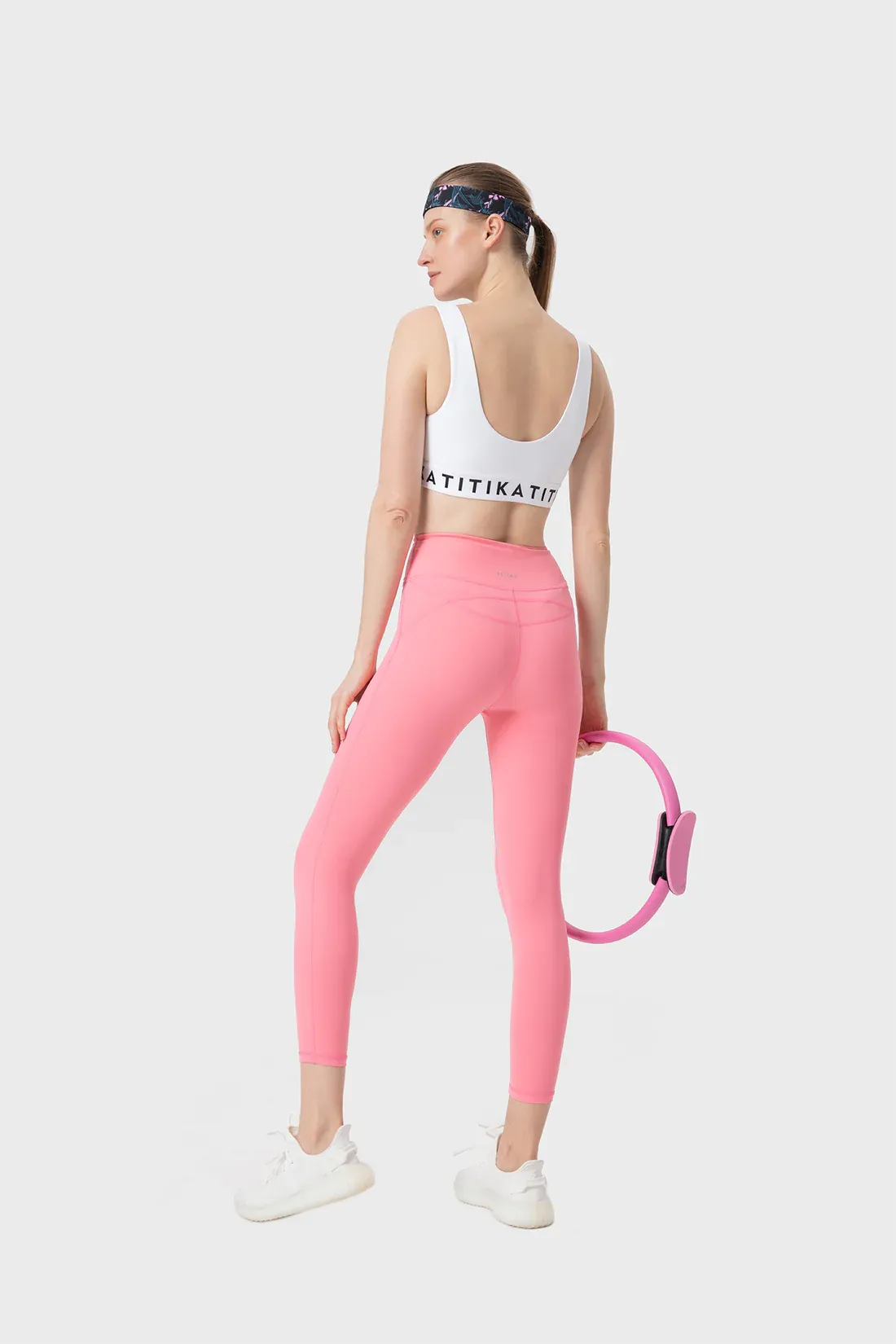 Layla Performance Leggings