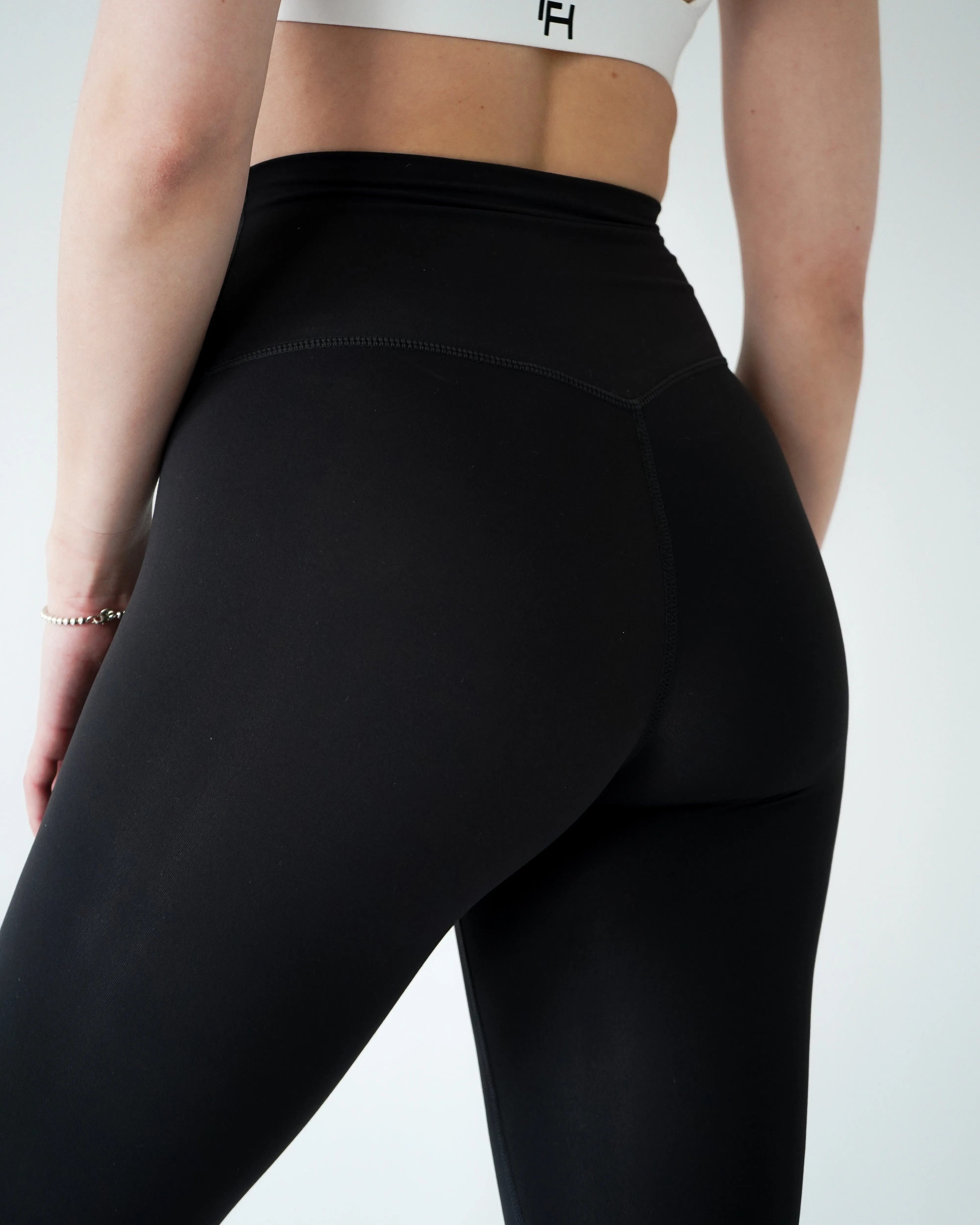 Performance Leggings 28’ - Black